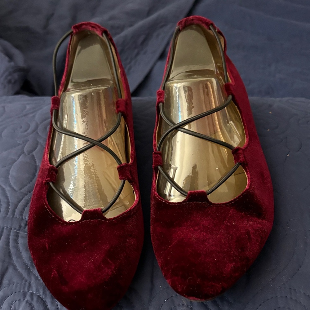 Earthies Burgundy Leather Velvet Flats 9